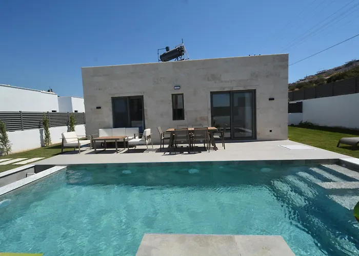 Kaura Villalari * Milas