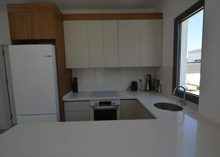 Kaura Villalari * Milas